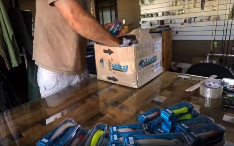 Unboxing Nelson Nakamura ´s lures. Fatal for the hoplias!! - Friends at the store Hoplias Pesca Esportiva did an unboxing of the new LuckyÃÆ’¢ï¿½ï¿½s lures! Check them out!!! Unboxing Nelson Nakamura ´s lures. Fatal for the hoplias!! - Friends at the store Hoplias Pesca Esportiva did an unboxing of the new LuckyÃÆ’¢ï¿½ï¿½s lures! Check them out!!!